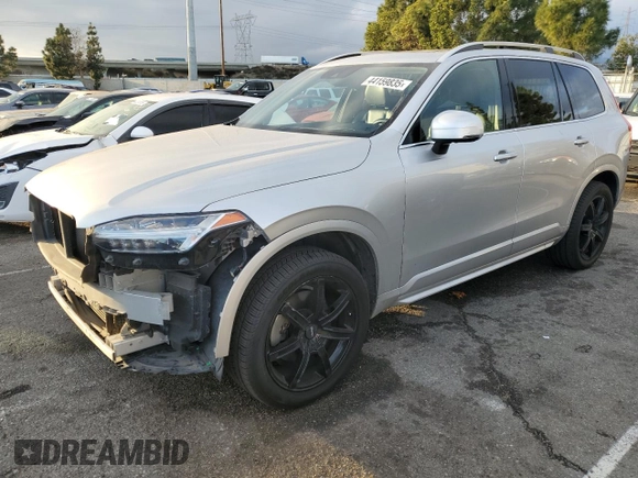 2018 Volvo XC90 Momentum with VIN YV4102CKXJ1337586, listed as a Copart auction lot 44159835 with 77,890 mi miles and Salvage Title. Bid and sale history available at carsss.com. Image 1.