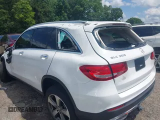 2016 Mercedes-Benz GLC 300 with VIN WDC0G4JB3GF064280, listed as a IAAI auction lot 42170154 with 101,401 mi miles and . Bid and sale history available at DreamBid. Image 6.