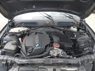 2012 BMW 1 Series 135i z VIN WBAUC9C53CVM12132, wystawiony jako IAAI lot #42532448 z przebiegiem Nie podano mil oraz . Historia ofert i sprzedaży dostępna na DreamBid. Obrazek 10.