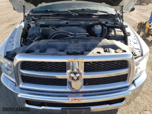 2018 Ram 2500 Tradesman with VIN 3C6UR5CJ0JG378557, listed as a Copart auction lot 47132455 with 105,773 mi miles and Salvage Title. Bid and sale history available at carsss.com. Image 11.