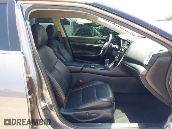 2020 Nissan Maxima SV z VIN 1N4AA6CV8LC375431, wystawiony jako IAAI lot #42182290 z przebiegiem 70 563 mil mil oraz . Historia ofert i sprzedaży dostępna na DreamBid. Obrazek 5.