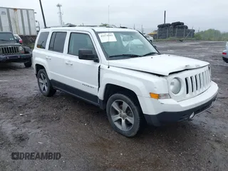 2016 Jeep Patriot Latitude with VIN 1C4NJPFA9GD537013, listed as a IAAI auction lot 42274561 with 104,335 mi miles and . Bid and sale history available at DreamBid. Image 1.