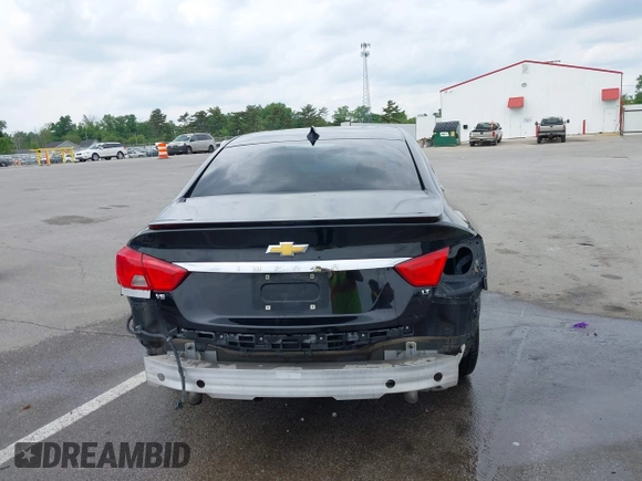 2016 Chevrolet Impala LT z VIN 2G1115S38G9142594, wystawiony jako IAAI lot #42346375 z przebiegiem 256 589 mil mil oraz . Historia ofert i sprzedaży dostępna na DreamBid. Obrazek 16.