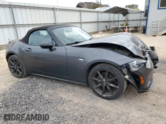 2016 Mazda MX-5 Miata Club z VIN JM1NDAC73G0103805, wystawiony jako Copart lot #51724195 z przebiegiem 76 522 mil mil oraz Szkoda całkowita • Salvage title. Historia ofert i sprzedaży dostępna na DreamBid. Obrazek 4.