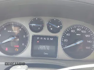2007 Cadillac Escalade z VIN 1GYFK638X7R420955, wystawiony jako IAAI lot #42313073 z przebiegiem 175 578 mil mil oraz . Historia ofert i sprzedaży dostępna na DreamBid. Obrazek 7.