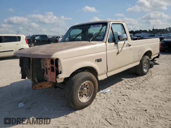 1992 Ford F-150 with VIN 1FTDF15Y7NPA18708, listed as a Copart auction lot 72081004 with 0 mi miles and Salvage Title. Bid and sale history available at carsss.com. Image 1.