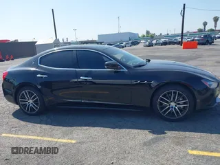2017 Maserati Ghibli z VIN ZAM57XSA1H1224170, wystawiony jako IAAI lot #42193804 z przebiegiem 90 668 mil mil oraz . Historia ofert i sprzedaży dostępna na DreamBid. Obrazek 13.
