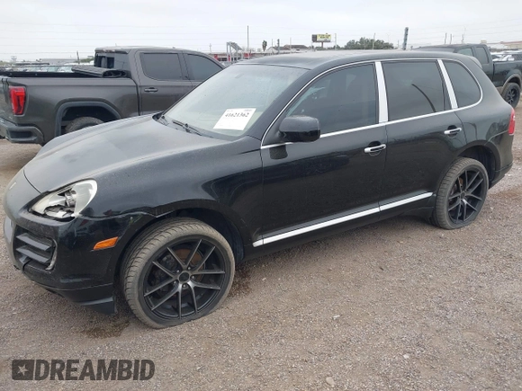 2010 Porsche Cayenne z VIN WP1AA2AP3ALA01666, wystawiony jako IAAI lot #41621362 z przebiegiem 180 966 mil mil oraz . Historia ofert i sprzedaży dostępna na DreamBid. Obrazek 2.