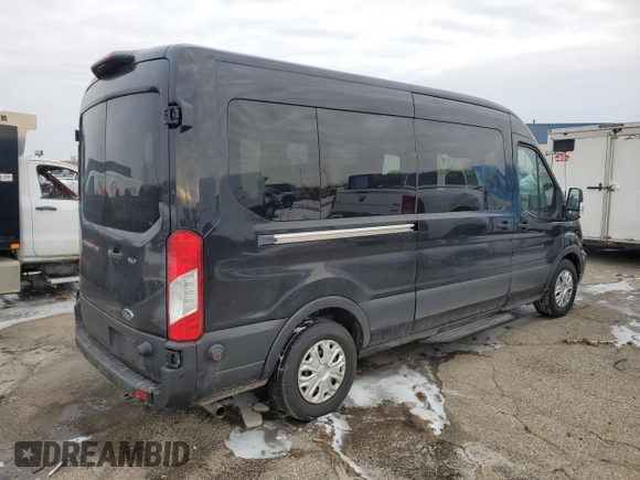 2020 Ford Transit Passenger XL z VIN 1FBAX2C86LKA40321, wystawiony jako Copart lot #44990275 z przebiegiem 156 209 mil mil oraz Czysty tytuł • Clean title. Historia ofert i sprzedaży dostępna na DreamBid. Obrazek 3.