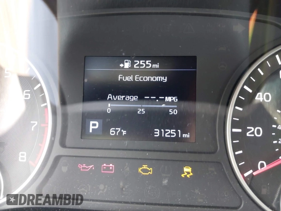 2019 Kia Optima LX with VIN 5XXGT4L3XKG349221, listed as a IAAI auction lot 41982906 with 31,251 mi miles. Bid and sale history available at carsss.com. Image 7.
