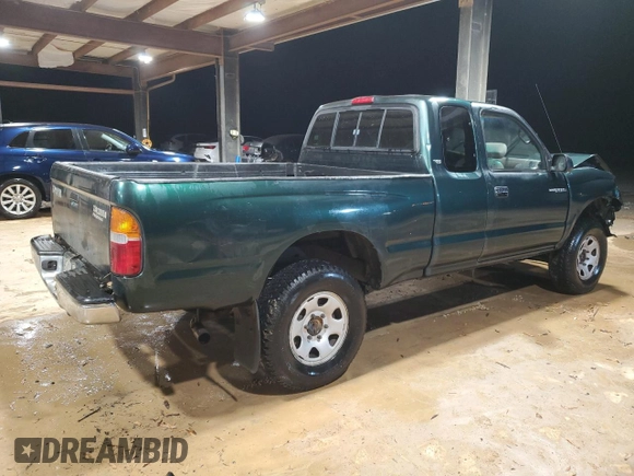 2000 Toyota Tacoma PreRunner with VIN 4TASM92N6YZ657141, listed as a Copart auction lot 43435185 with 103,933 mi miles and Salvage title. Bid and sale history available at DreamBid. Image 3.