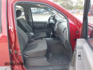 2014 Nissan Xterra S z VIN 5N1AN0NU2EN801102, wystawiony jako IAAI lot #41897456 z przebiegiem 213 620 mil mil oraz . Historia ofert i sprzedaży dostępna na DreamBid. Obrazek 5.