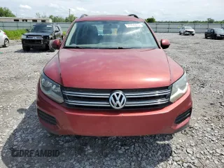 2015 Volkswagen Tiguan S z VIN WVGAV7AX4FW023552, wystawiony jako Copart lot #55904805 z przebiegiem 213 510 mil mil oraz Czysty tytuł • Clean title. Historia ofert i sprzedaży dostępna na DreamBid. Obrazek 5.