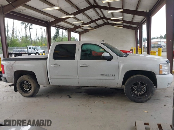 2011 Chevrolet Silverado 1500 LT with VIN 3GCPKSE34BG333288, listed as a IAAI auction lot 42130526 with 161,278 mi miles and . Bid and sale history available at DreamBid. Image 12.