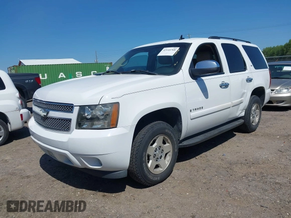 2008 Chevrolet Tahoe LTZ с VIN 1GNFC13J98J135941, выставлен на аукционе IAAI как лот 42144768 с пробегом 351 260 миль миль и . История ставок и продаж доступна на DreamBid. Изображение 2.