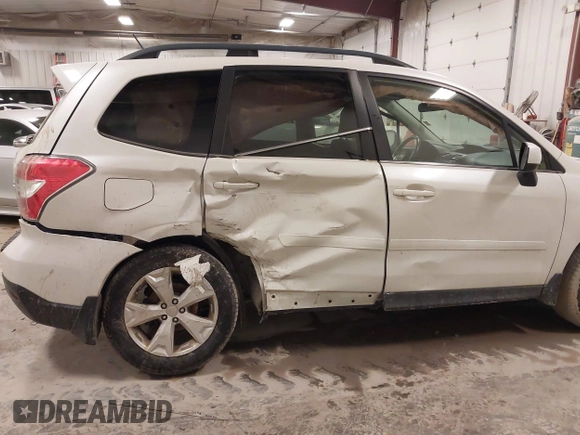 2015 Subaru Forester 2.5i Limited with VIN JF2SJAHC1FH447474, listed as a IAAI auction lot 41638702 with 224,584 mi miles. Bid and sale history available at carsss.com. Image 6.