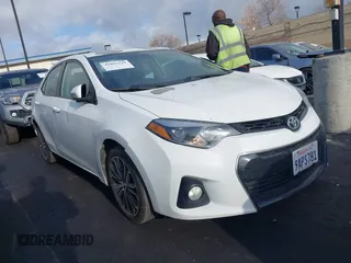 2016 Toyota Corolla L with VIN 5YFBURHE4GP367808, listed as a IAAI auction lot 41893231 with 156,999 mi miles. Bid and sale history available at carsss.com. Image 1.