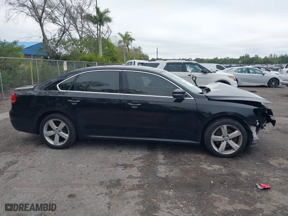 2013 Volkswagen Passat SE w/Sunroof with VIN 1VWBH7A33DC150043, listed as a IAAI auction lot 41411518 with 132,208 mi miles. Bid and sale history available at carsss.com. Image 14.