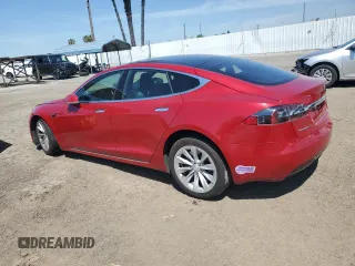 2018 Tesla Model S 75D with VIN 5YJSA1E20JF297943, listed as a Copart auction lot 52164325 with 46,051 mi miles and Salvage title. Bid and sale history available at DreamBid. Image 2.