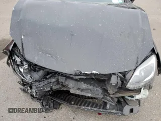 2018 Mercedes-Benz SLC 300 z VIN WDDPK3JA2JF155039, wystawiony jako Copart lot #88947625 z przebiegiem 66 385 mil mil oraz Szkoda całkowita • Salvage title. Historia ofert i sprzedaży dostępna na DreamBid. Obrazek 13.