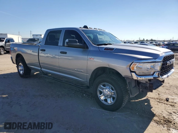 2022 Ram 2500 Tradesman with VIN 3C6UR4HJ0NG138627, listed as a Copart auction lot 88469555 with 80,041 mi miles and Salvage title. Bid and sale history available at DreamBid. Image 4.