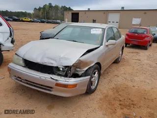 1997 Toyota Avalon XL with VIN 4T1BF12B1VU202935, listed as a IAAI auction lot 41900467 with 274,960 mi miles. Bid and sale history available at carsss.com. Image 2.