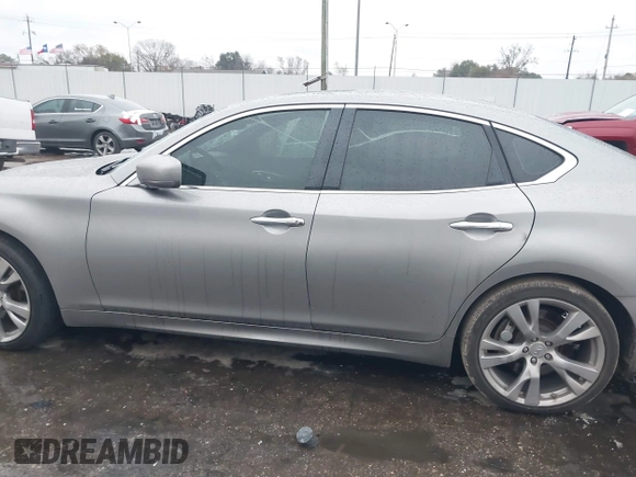 2013 Infiniti M37 with VIN JN1BY1AP7DM511497, listed as a IAAI auction lot 41294499 with 174,977 mi miles. Bid and sale history available at carsss.com. Image 14.