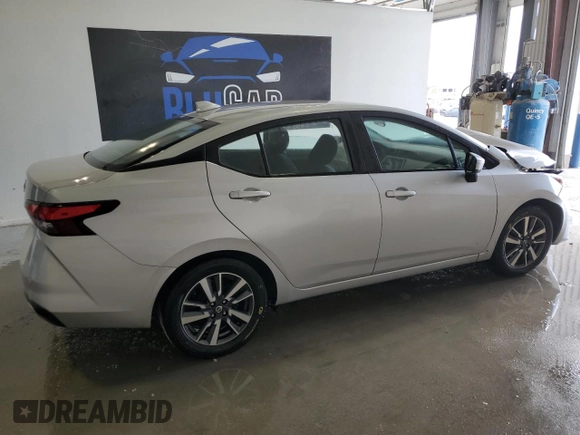 2021 Nissan Versa SV with VIN 3N1CN8EV5ML828591, listed as a Copart auction lot 55176005 with 72,946 mi miles and Clean title. Bid and sale history available at DreamBid. Image 3.
