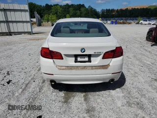 2012 BMW 5 Series 535i z VIN WBAFR7C51CC808292, wystawiony jako Copart lot #61137415 z przebiegiem 201 134 mil mil oraz Czysty tytuł • Clean title. Historia ofert i sprzedaży dostępna na DreamBid. Obrazek 6.