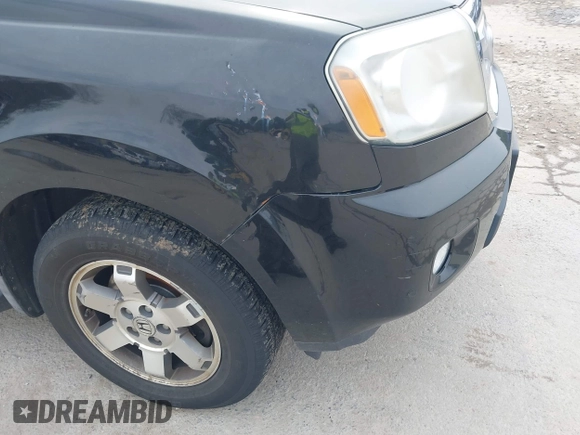 2009 Honda Pilot Touring with VIN 5FNYF48969B055806, listed as a IAAI auction lot 42138651 with 253,623 mi miles and . Bid and sale history available at carsss.com. Image 6.