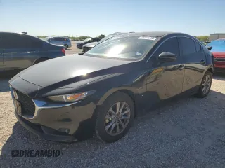 2021 Mazda 3 2.0 with VIN JM1BPAA73M1334402, listed as a Copart auction lot 79271134 with 27,338 mi miles and Salvage Title. Bid and sale history available at DreamBid. Image 1.