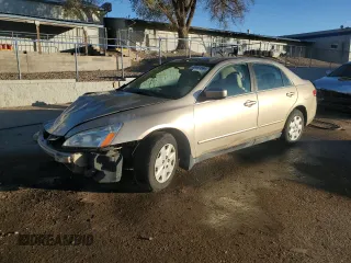 2003 Honda Accord LX z VIN 1HGCM55353A037997, wystawiony jako Copart lot #80491584 z przebiegiem 218 371 mil mil oraz Szkoda całkowita • Salvage title. Historia ofert i sprzedaży dostępna na DreamBid. Obrazek 1.