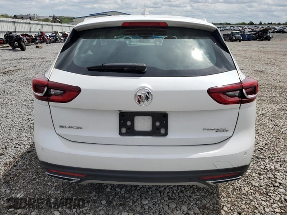 2018 Buick Regal Essence with VIN W04GV8SX1J1086174, listed as a Copart auction lot 53816155 with 82,471 mi miles and Salvage title. Bid and sale history available at DreamBid. Image 6.