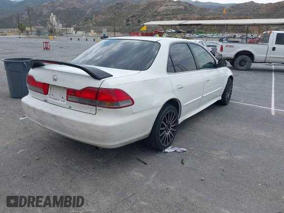 2001 Honda Accord EX z VIN 1HGCG56681A038235, wystawiony jako IAAI lot #42427864 z przebiegiem 163 971 mil mil oraz . Historia ofert i sprzedaży dostępna na DreamBid. Obrazek 4.