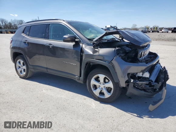 2018 Jeep Compass Latitude with VIN 3C4NJDBB5JT306138, listed as a Copart auction lot 50332855 with 102,844 mi miles and Salvage Title. Bid and sale history available at carsss.com. Image 4.