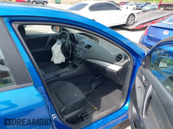 2012 Mazda 3 i Touring with VIN JM1BL1V8XC1662834, listed as a IAAI auction lot 42173090 with 130,550 mi miles and . Bid and sale history available at DreamBid. Image 5.