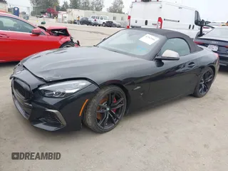 2022 BMW Z4 sDriveM40i with VIN WBAHF9C08NWX88691, listed as a IAAI auction lot 42562466 with 11,108 mi miles and . Bid and sale history available at DreamBid. Image 17.