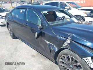 2020 BMW 7 Series 750i xDrive с VIN WBA7U2C02LGJ59766, выставлен на аукционе IAAI как лот 42259594 с пробегом 27 540 миль миль и . История ставок и продаж доступна на DreamBid. Изображение 13.
