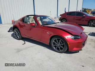 2020 Mazda MX-5 Miata Grand Touring z VIN JM1NDAM73L0412151, wystawiony jako Copart lot #47370245 z przebiegiem Nie podano mil oraz Nie do naprawy • Non repairable. Historia ofert i sprzedaży dostępna na DreamBid. Obrazek 4.