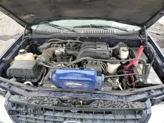 2005 Ford Explorer XLS with VIN 1FMZU72K85ZA67009, listed as a Copart auction lot 84386684 with 91,276 mi miles and Salvage title. Bid and sale history available at DreamBid. Image 14.