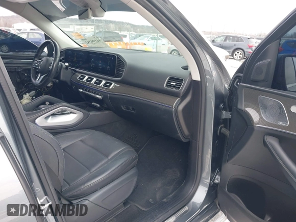 2020 Mercedes-Benz GLE 450 z VIN 4JGFB5KB8LA015890, wystawiony jako IAAI lot #41599282 z przebiegiem 50 714 mil mil oraz . Historia ofert i sprzedaży dostępna na DreamBid. Obrazek 5.