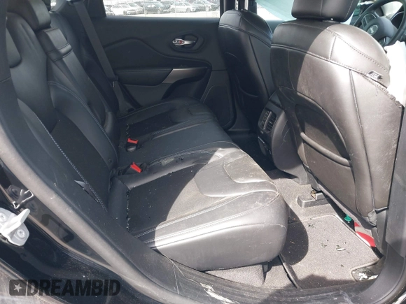 2019 Jeep Cherokee Latitude Plus z VIN 1C4PJMLB2KD355280, wystawiony jako IAAI lot #39367264 z przebiegiem 63 125 mil mil oraz . Historia ofert i sprzedaży dostępna na DreamBid. Obrazek 8.
