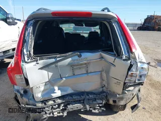 2008 Volvo XC90 I6 z VIN YV4CZ982381467381, wystawiony jako IAAI lot #42066761 z przebiegiem 240 089 mil mil oraz . Historia ofert i sprzedaży dostępna na DreamBid. Obrazek 16.