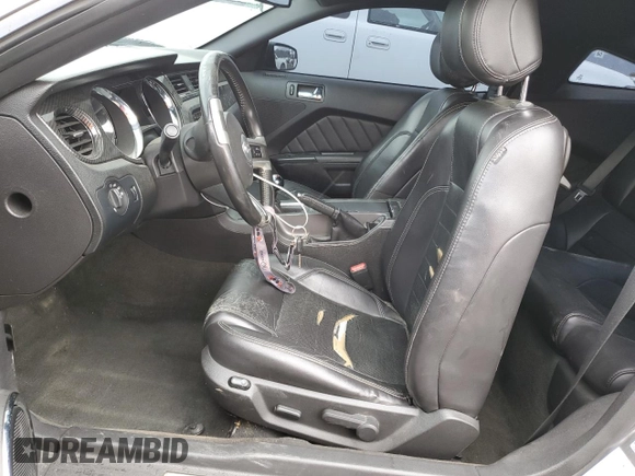 2013 Ford Mustang GT with VIN 1ZVBP8CF2D5284482, listed as a Copart auction lot 50600795 with 97,731 mi miles and Salvage Title. Bid and sale history available at carsss.com. Image 7.