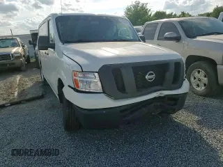 2019 Nissan NV Cargo S z VIN 1N6BF0KM7KN809036, wystawiony jako Copart lot #55559605 z przebiegiem 84 451 mil mil oraz Szkody całkowita. Historia ofert i sprzedaży dostępna na DreamBid. Obrazek 15.