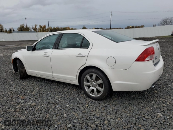 2010 Mercury Milan Premier z VIN 3MEHM0CG2AR606531, wystawiony jako Copart lot #81759854 z przebiegiem Nie podano mil oraz Szkoda całkowita • Salvage title. Historia ofert i sprzedaży dostępna na DreamBid. Obrazek 2.