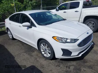 2020 Ford Fusion SE с VIN 3FA6P0HD5LR197416, выставлен на аукционе IAAI как лот 42535054 с пробегом 83 129 миль миль и . История ставок и продаж доступна на DreamBid. Изображение 1.