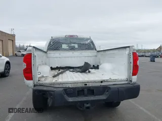 2015 Toyota Tundra SR с VIN 5TFRM5F11FX092437, выставлен на аукционе IAAI как лот 37873233 с пробегом 121 920 миль миль и . История ставок и продаж доступна на DreamBid. Изображение 16.