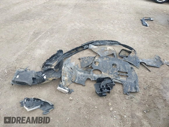 2020 Hyundai Elantra SEL z VIN 5NPD84LF4LH564792, wystawiony jako IAAI lot #42490983 z przebiegiem 32 927 mil mil oraz . Historia ofert i sprzedaży dostępna na DreamBid. Obrazek 12.