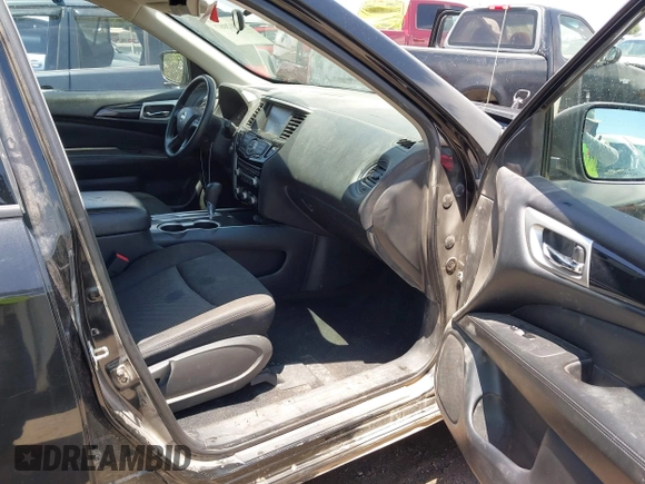 2019 Nissan Pathfinder S with VIN 5N1DR2MNXKC644515, listed as a IAAI auction lot 42412087 with 111,735 mi miles and . Bid and sale history available at DreamBid. Image 5.